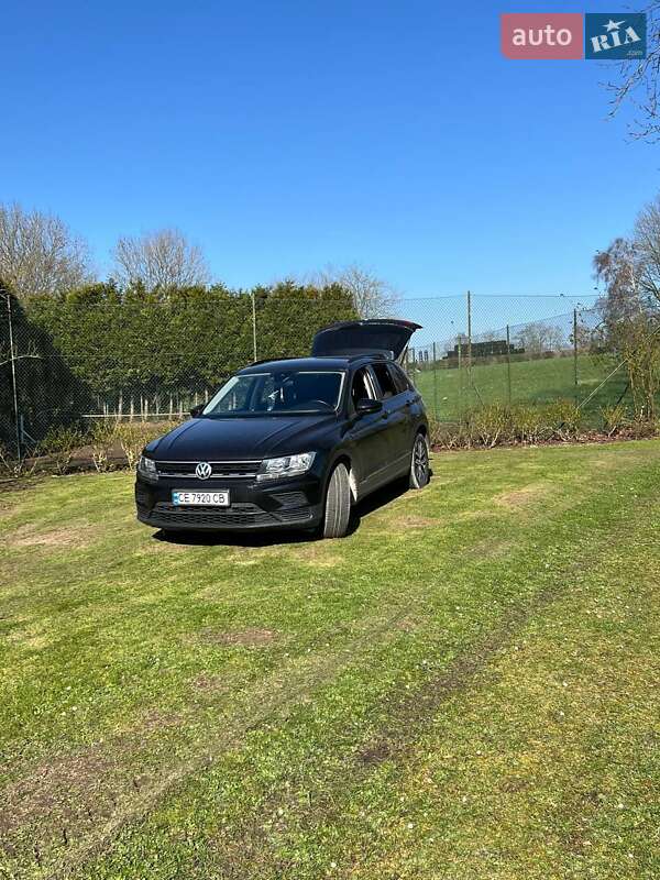 Внедорожник / Кроссовер Volkswagen Tiguan 2017 в Черновцах фото 12 Внедорожник / Кроссовер Volkswagen Tiguan 2017 в Черновцах