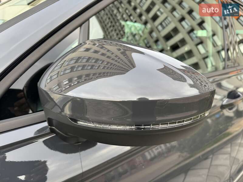 Позашляховик / Кросовер Volkswagen Tiguan 2021 в Києві фото 18 Позашляховик / Кросовер Volkswagen Tiguan 2021 в Києві