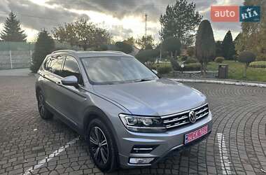 Внедорожник / Кроссовер Volkswagen Tiguan 2019 в Яворове