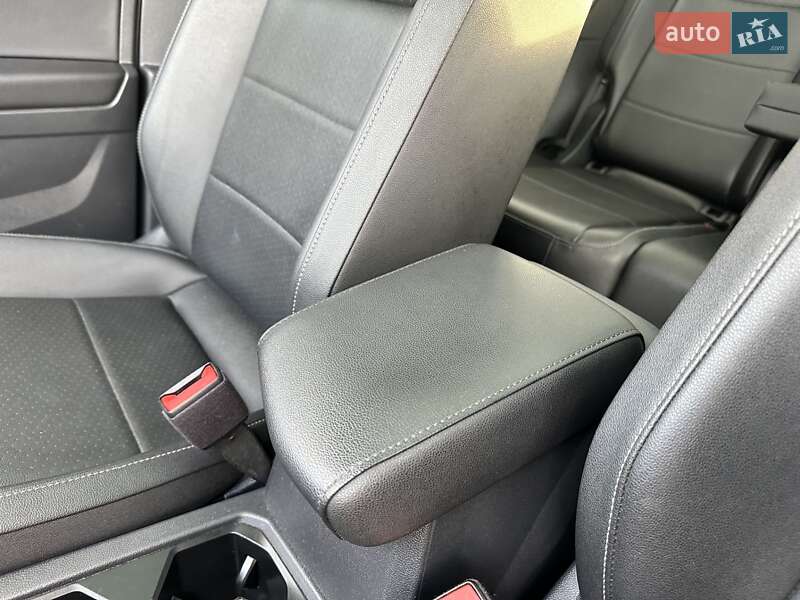 Внедорожник / Кроссовер Volkswagen Tiguan 2019 в Яворове фото 17 Внедорожник / Кроссовер Volkswagen Tiguan 2019 в Яворове