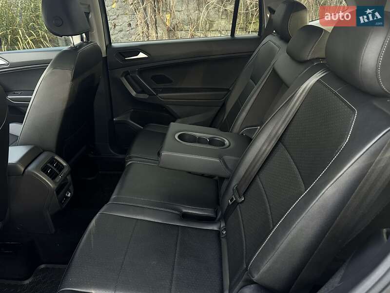 Внедорожник / Кроссовер Volkswagen Tiguan 2019 в Яворове фото 22 Внедорожник / Кроссовер Volkswagen Tiguan 2019 в Яворове