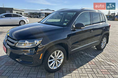 Внедорожник / Кроссовер Volkswagen Tiguan 2017 в Житомире
