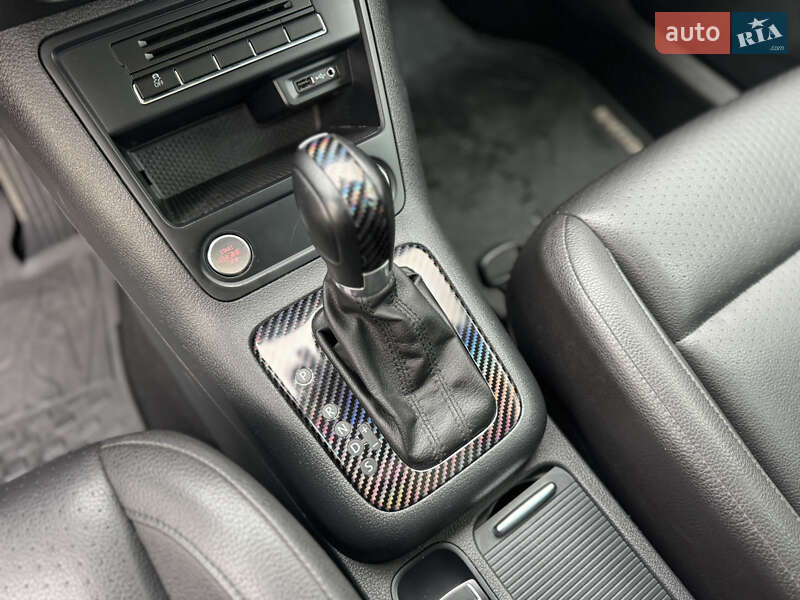 Позашляховик / Кросовер Volkswagen Tiguan 2015 в Дубні