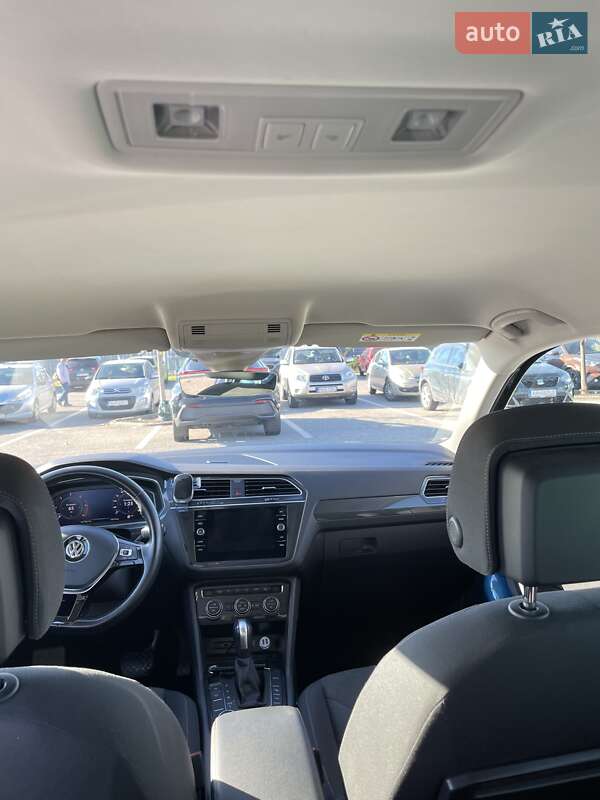 Внедорожник / Кроссовер Volkswagen Tiguan 2019 в Киеве