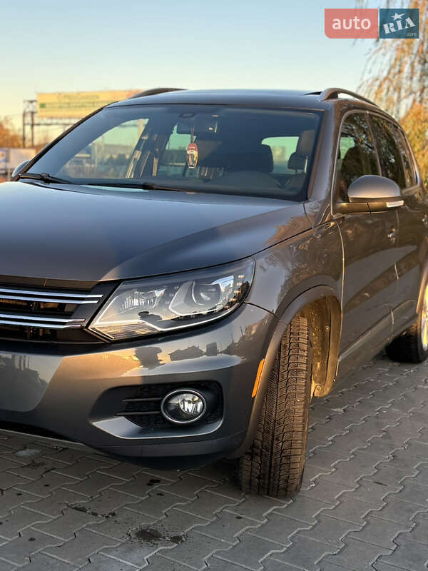 Внедорожник / Кроссовер Volkswagen Tiguan 2015 в Черновцах
