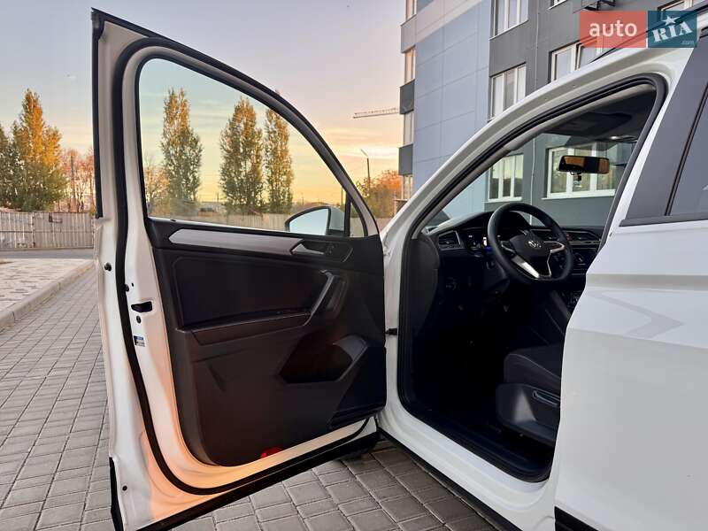 Позашляховик / Кросовер Volkswagen Tiguan 2022 в Одесі