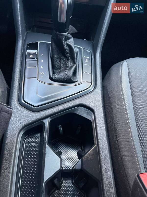 Внедорожник / Кроссовер Volkswagen Tiguan 2019 в Виннице