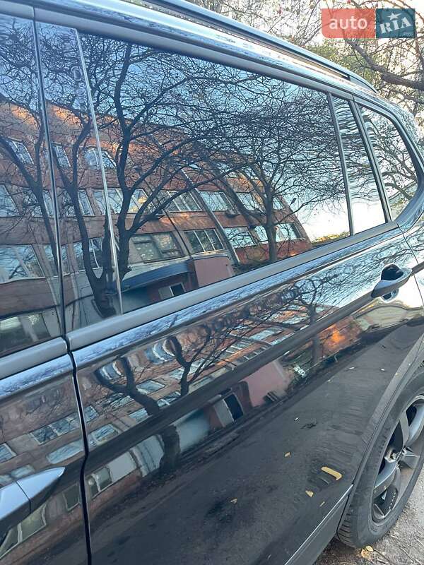 Внедорожник / Кроссовер Volkswagen Tiguan 2019 в Виннице
