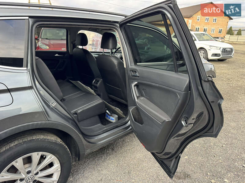 Внедорожник / Кроссовер Volkswagen Tiguan 2018 в Луцке фото 21 Внедорожник / Кроссовер Volkswagen Tiguan 2018 в Луцке