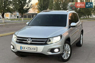 Внедорожник / Кроссовер Volkswagen Tiguan 2012 в Кременчуге