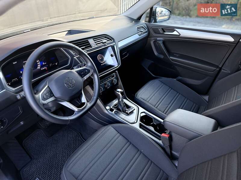 Позашляховик / Кросовер Volkswagen Tiguan 2024 в Львові