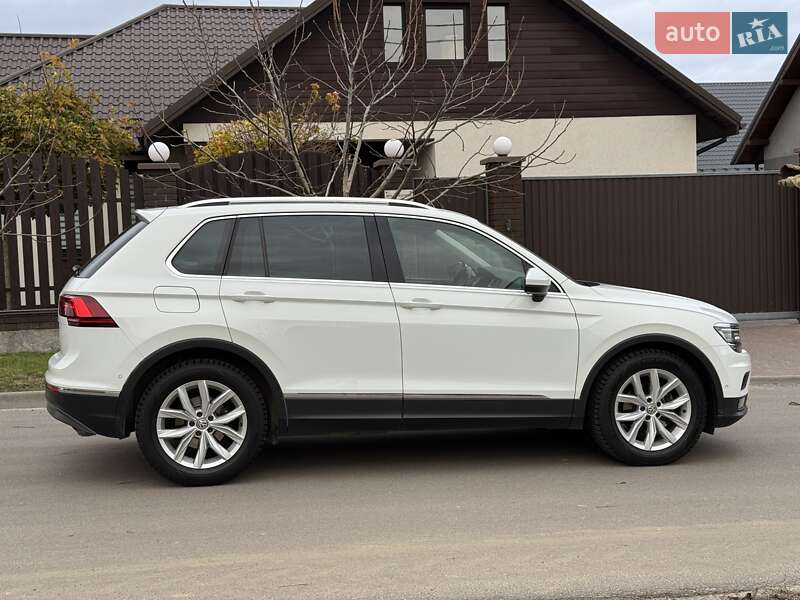 Внедорожник / Кроссовер Volkswagen Tiguan 2019 в Киеве