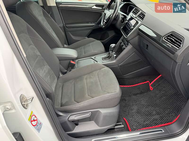 Внедорожник / Кроссовер Volkswagen Tiguan 2019 в Киеве