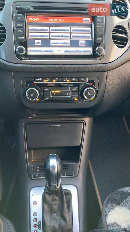 Внедорожник / Кроссовер Volkswagen Tiguan 2013 в Арцизе