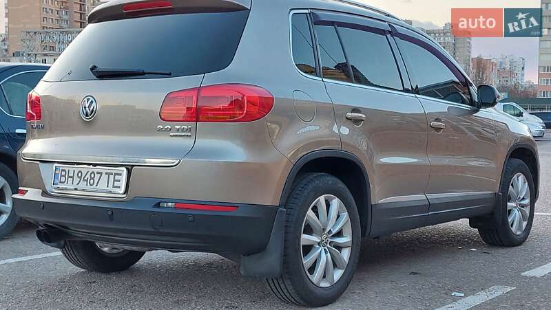 Внедорожник / Кроссовер Volkswagen Tiguan 2013 в Арцизе