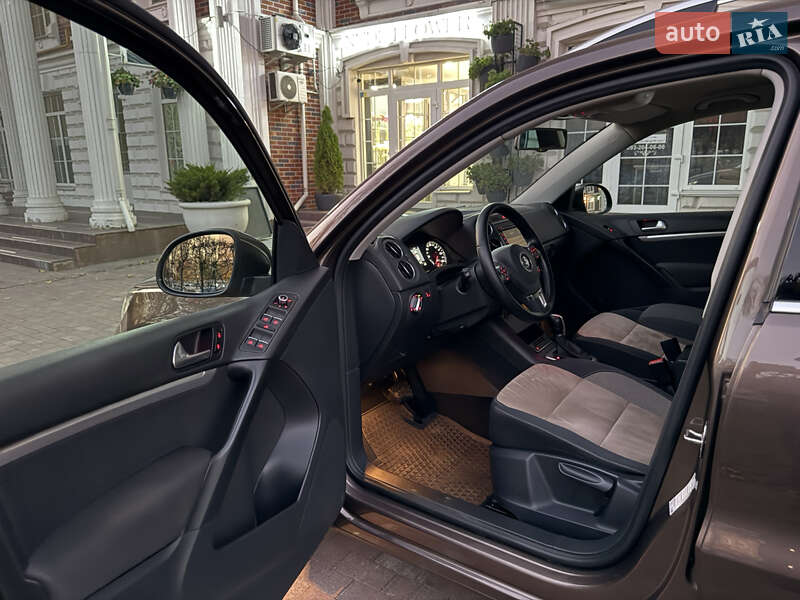 Внедорожник / Кроссовер Volkswagen Tiguan 2013 в Киеве фото 18 Внедорожник / Кроссовер Volkswagen Tiguan 2013 в Киеве