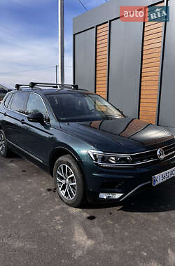Позашляховик / Кросовер Volkswagen Tiguan 2017 в Білій Церкві