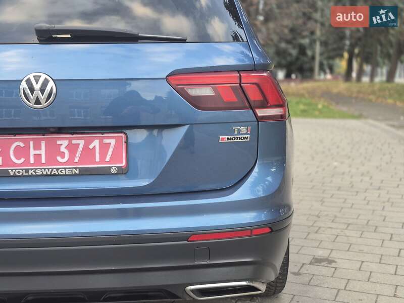 Внедорожник / Кроссовер Volkswagen Tiguan 2018 в Дубно