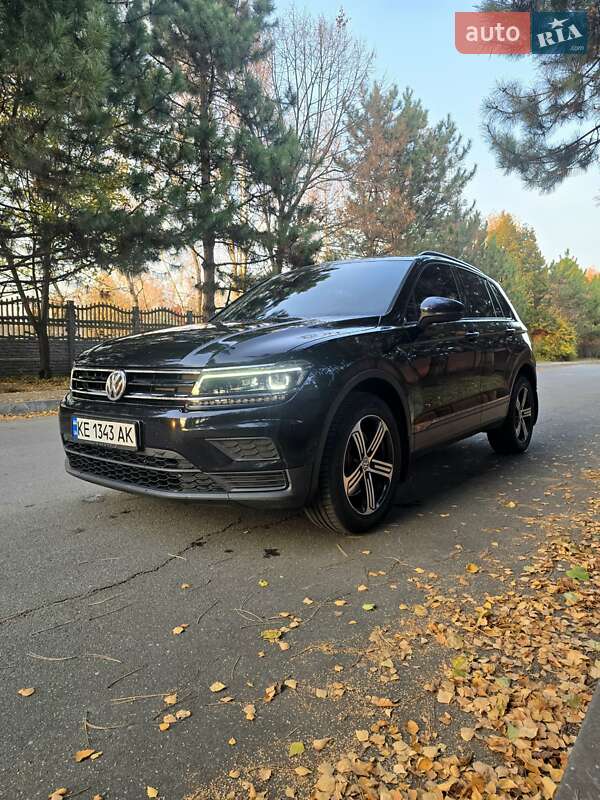 Внедорожник / Кроссовер Volkswagen Tiguan 2017 в Днепре фото 8 Внедорожник / Кроссовер Volkswagen Tiguan 2017 в Днепре