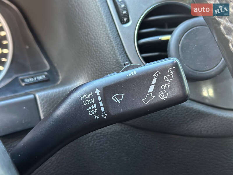 Внедорожник / Кроссовер Volkswagen Tiguan 2012 в Днепре