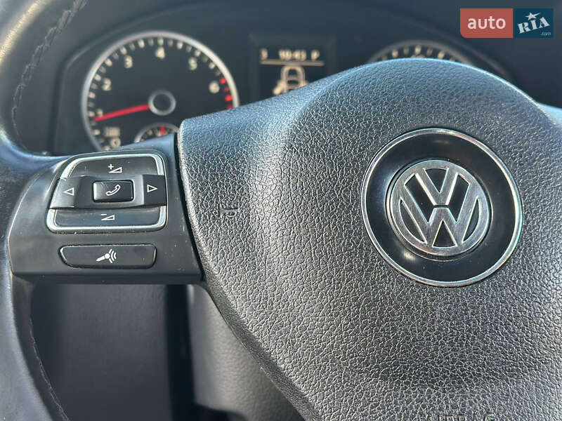Внедорожник / Кроссовер Volkswagen Tiguan 2012 в Днепре