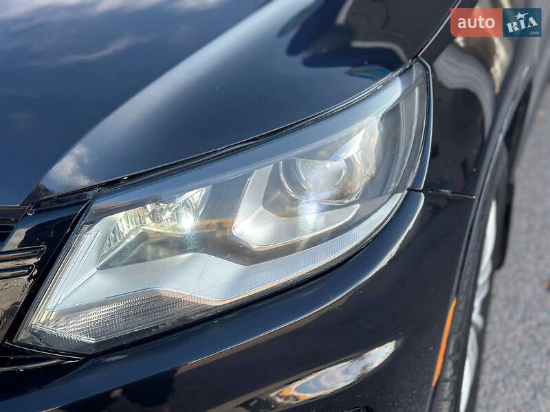 Внедорожник / Кроссовер Volkswagen Tiguan 2012 в Днепре