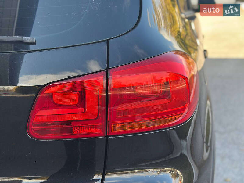 Внедорожник / Кроссовер Volkswagen Tiguan 2012 в Днепре
