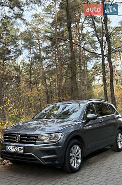Внедорожник / Кроссовер Volkswagen Tiguan 2019 в Львове