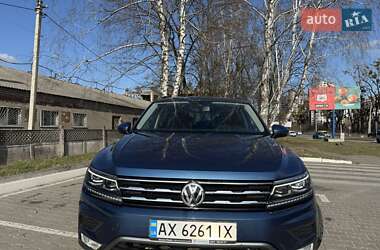 Внедорожник / Кроссовер Volkswagen Tiguan 2019 в Харькове