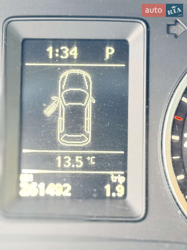 Внедорожник / Кроссовер Volkswagen Tiguan 2011 в Каменец-Подольском