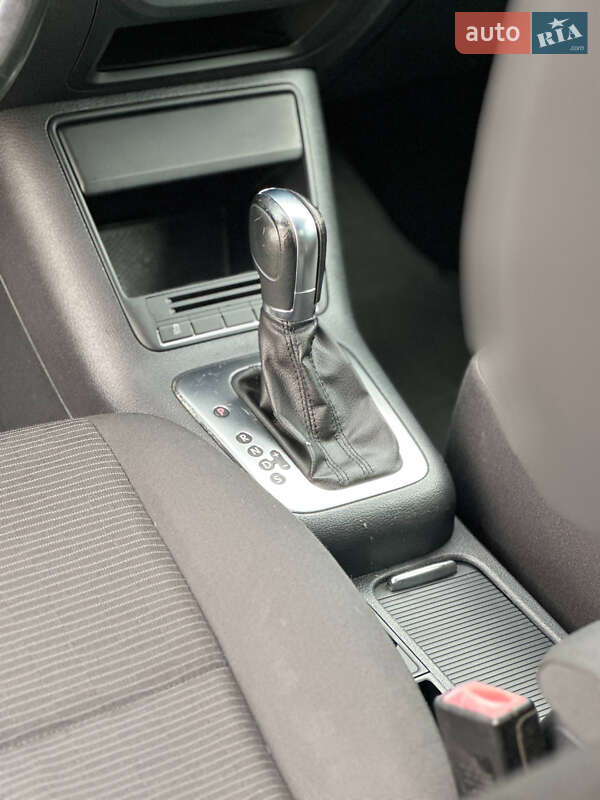 Внедорожник / Кроссовер Volkswagen Tiguan 2013 в Днепре