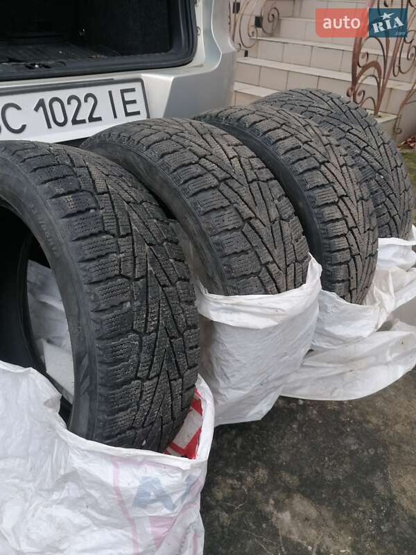 Внедорожник / Кроссовер Volkswagen Tiguan 2010 в Львове