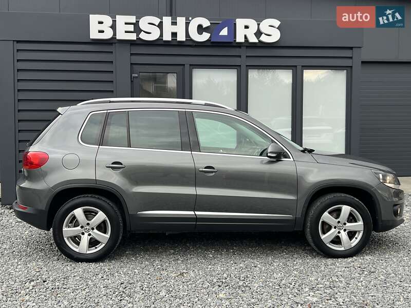 Позашляховик / Кросовер Volkswagen Tiguan 2015 в Львові