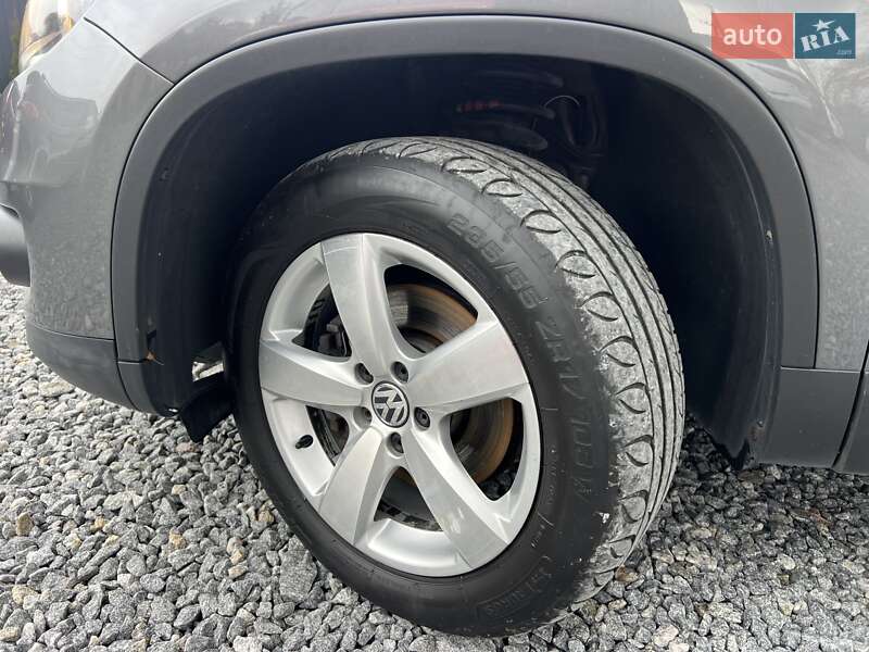 Позашляховик / Кросовер Volkswagen Tiguan 2015 в Львові