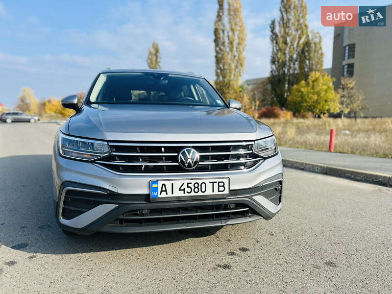 Внедорожник / Кроссовер Volkswagen Tiguan 2024 в Киеве