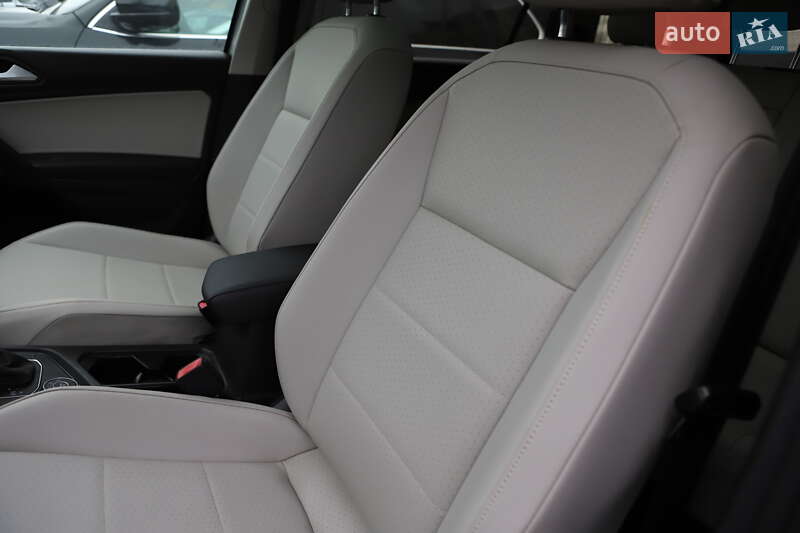 Внедорожник / Кроссовер Volkswagen Tiguan 2020 в Дрогобыче