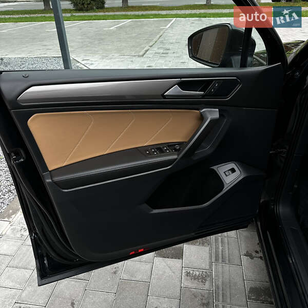 Внедорожник / Кроссовер Volkswagen Tiguan 2022 в Луцке