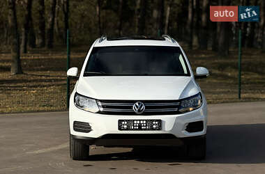 Внедорожник / Кроссовер Volkswagen Tiguan 2017 в Львове