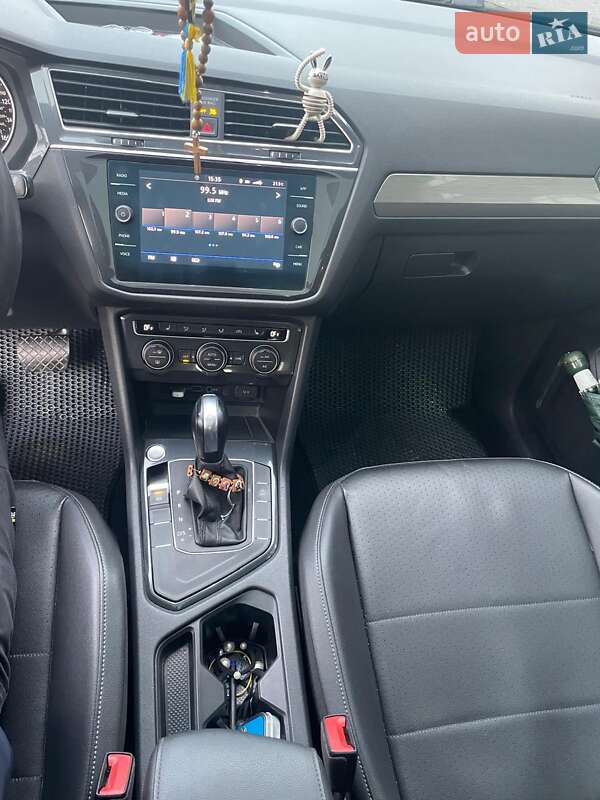 Внедорожник / Кроссовер Volkswagen Tiguan 2019 в Полтаве