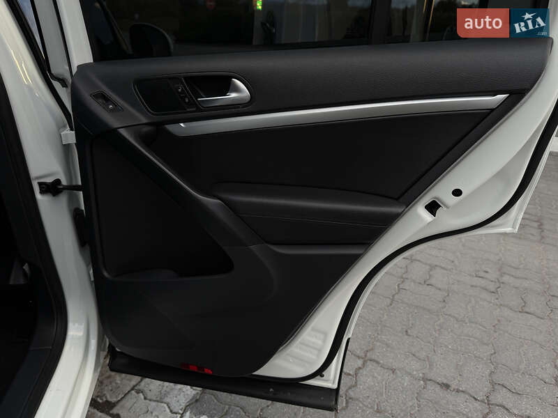 Внедорожник / Кроссовер Volkswagen Tiguan 2017 в Дрогобыче фото 40 Внедорожник / Кроссовер Volkswagen Tiguan 2017 в Дрогобыче