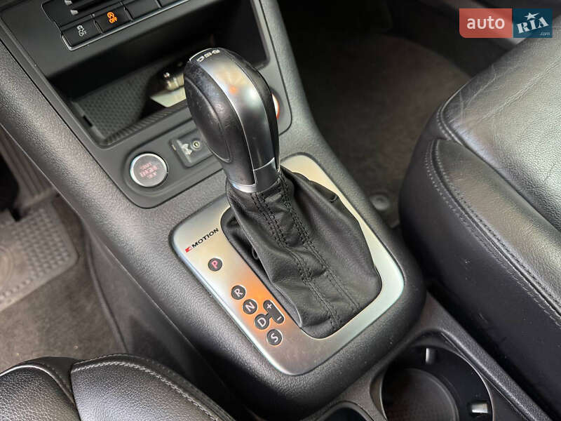 Внедорожник / Кроссовер Volkswagen Tiguan 2016 в Одессе фото 22 Внедорожник / Кроссовер Volkswagen Tiguan 2016 в Одессе