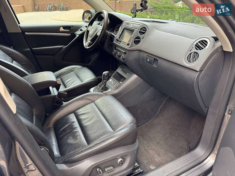 Внедорожник / Кроссовер Volkswagen Tiguan 2016 в Одессе фото 28 Внедорожник / Кроссовер Volkswagen Tiguan 2016 в Одессе