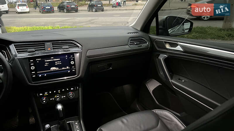 Внедорожник / Кроссовер Volkswagen Tiguan 2020 в Львове фото 43 Внедорожник / Кроссовер Volkswagen Tiguan 2020 в Львове