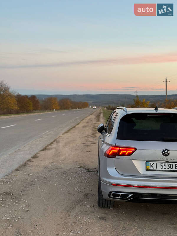 Внедорожник / Кроссовер Volkswagen Tiguan 2023 в Киеве