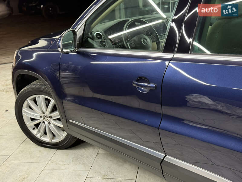 Внедорожник / Кроссовер Volkswagen Tiguan 2015 в Бориславе