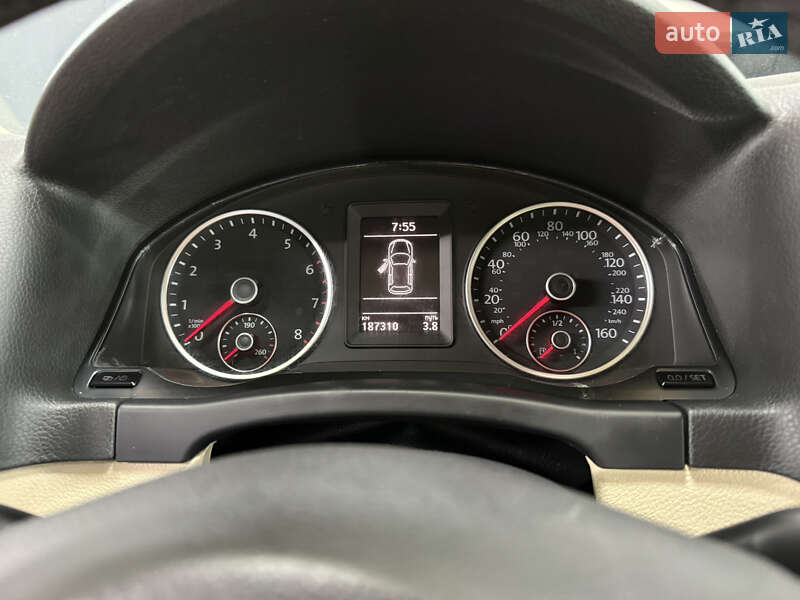 Внедорожник / Кроссовер Volkswagen Tiguan 2015 в Бориславе