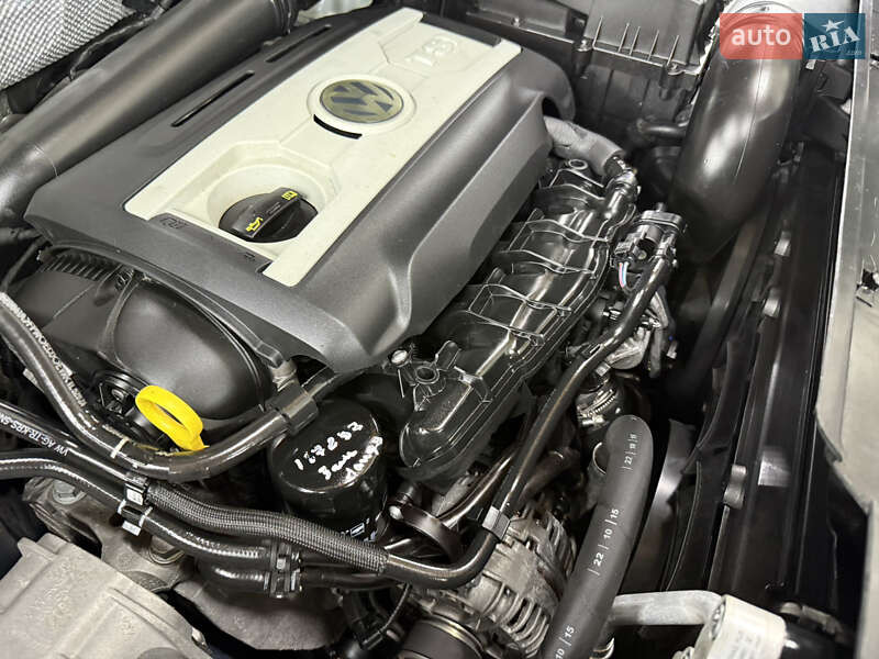 Внедорожник / Кроссовер Volkswagen Tiguan 2015 в Бориславе