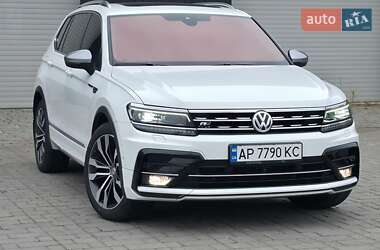 Позашляховик / Кросовер Volkswagen Tiguan 2018 в Дніпрі