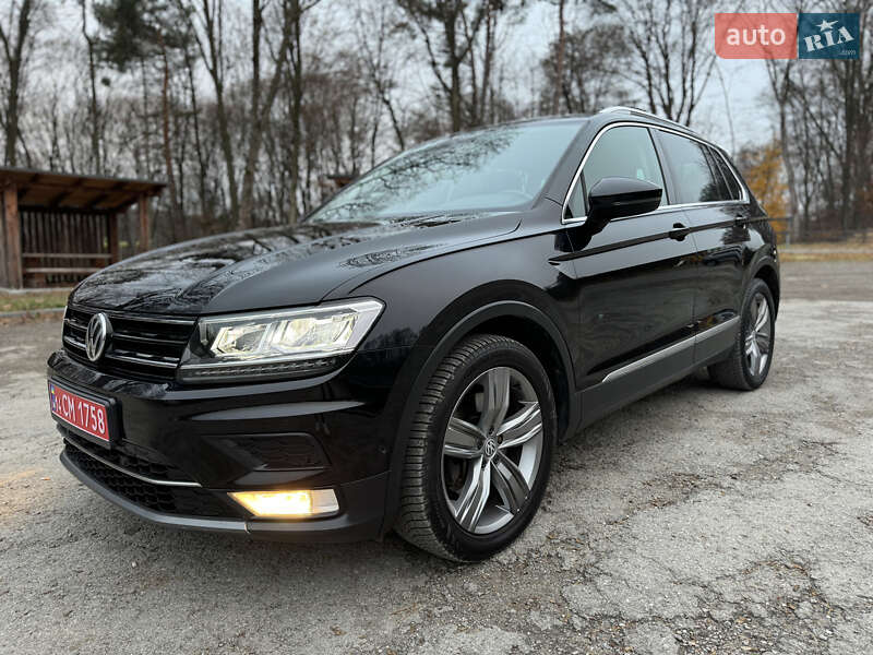 Внедорожник / Кроссовер Volkswagen Tiguan 2017 в Бережанах