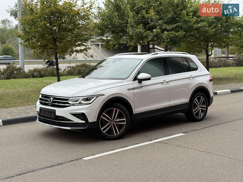 Позашляховик / Кросовер Volkswagen Tiguan 2022 в Києві